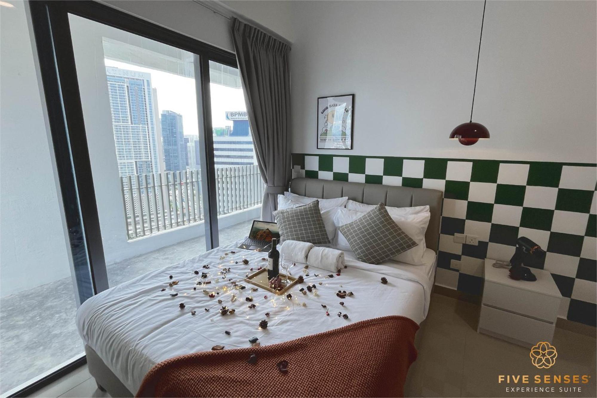 The Colony & The Luxe Signature Suites, Klcc Kuala Lumpur Exterior photo